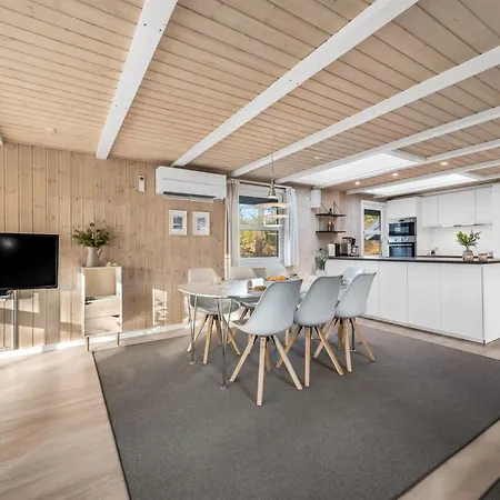 Yuma - 1km From The Sea By Interhome