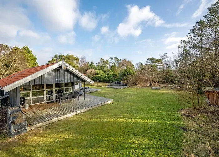 Yuma - 1km From The Sea By Interhome *